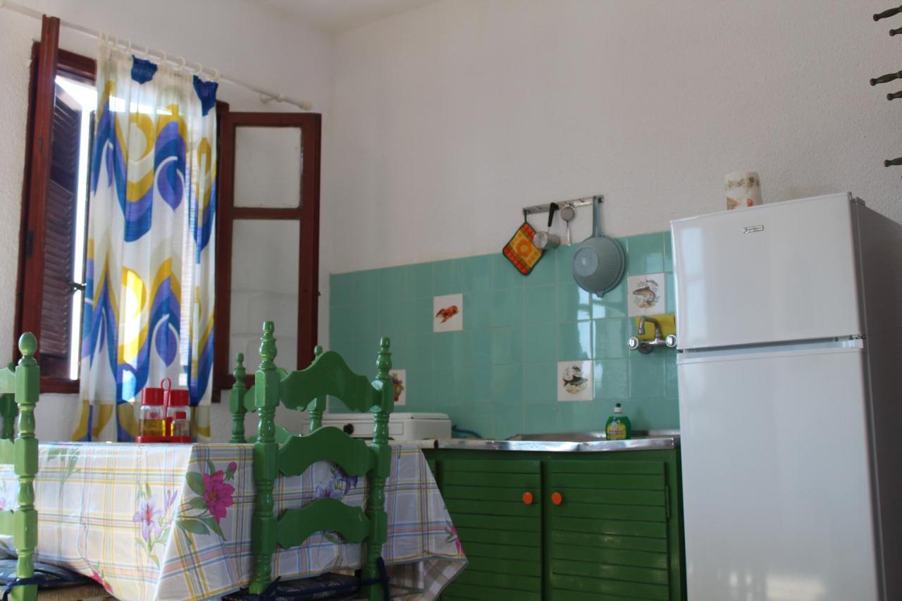 Litheres Nikos Seaside Apartments מראה חיצוני תמונה