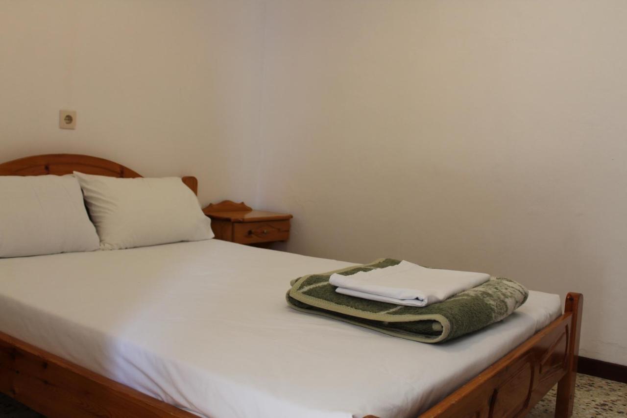 Litheres Nikos Seaside Apartments מראה חיצוני תמונה